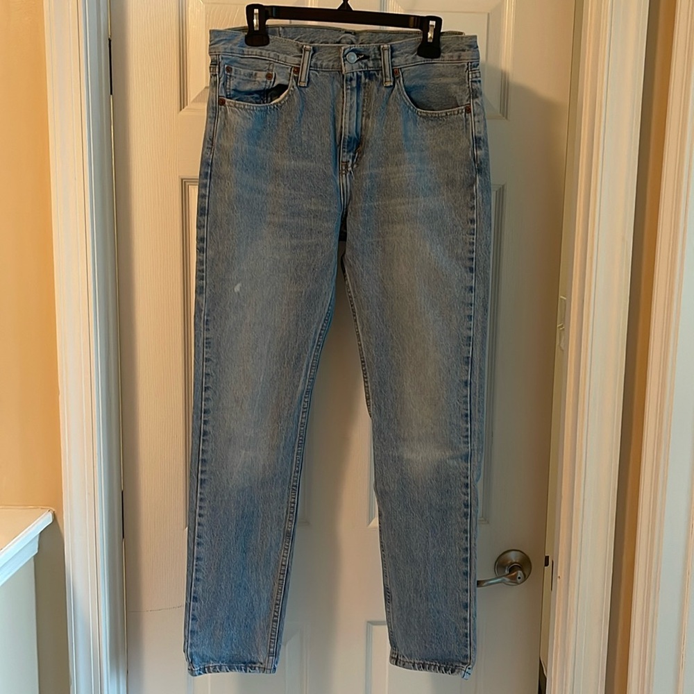 Mens Levi Strauss jeans style 510 straight leg, washed stone color